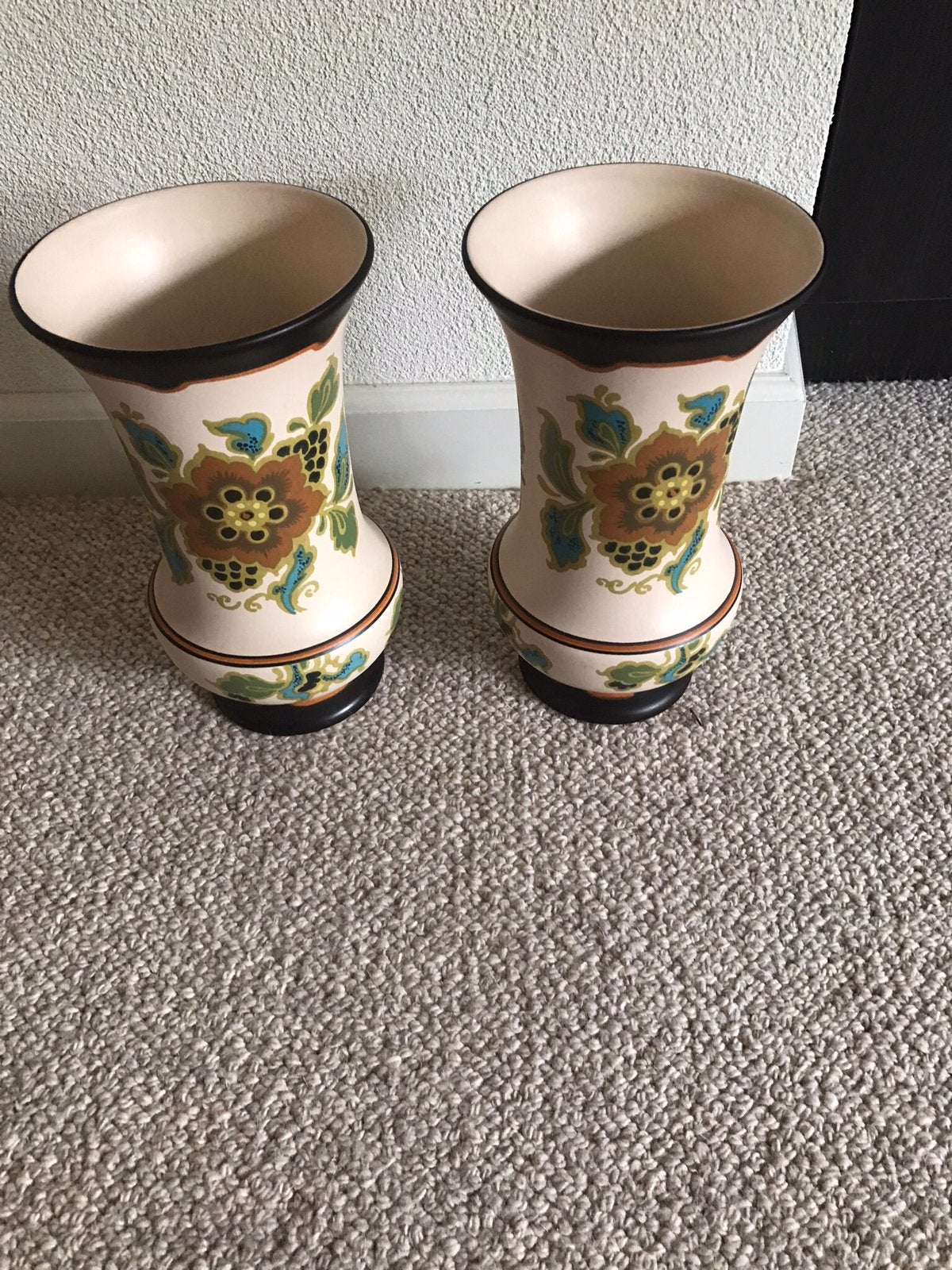 Twee mooie VINTAGE MODICA PLATEEL handbeschilderd vazen, Antiek en Kunst, Ophalen of Verzenden