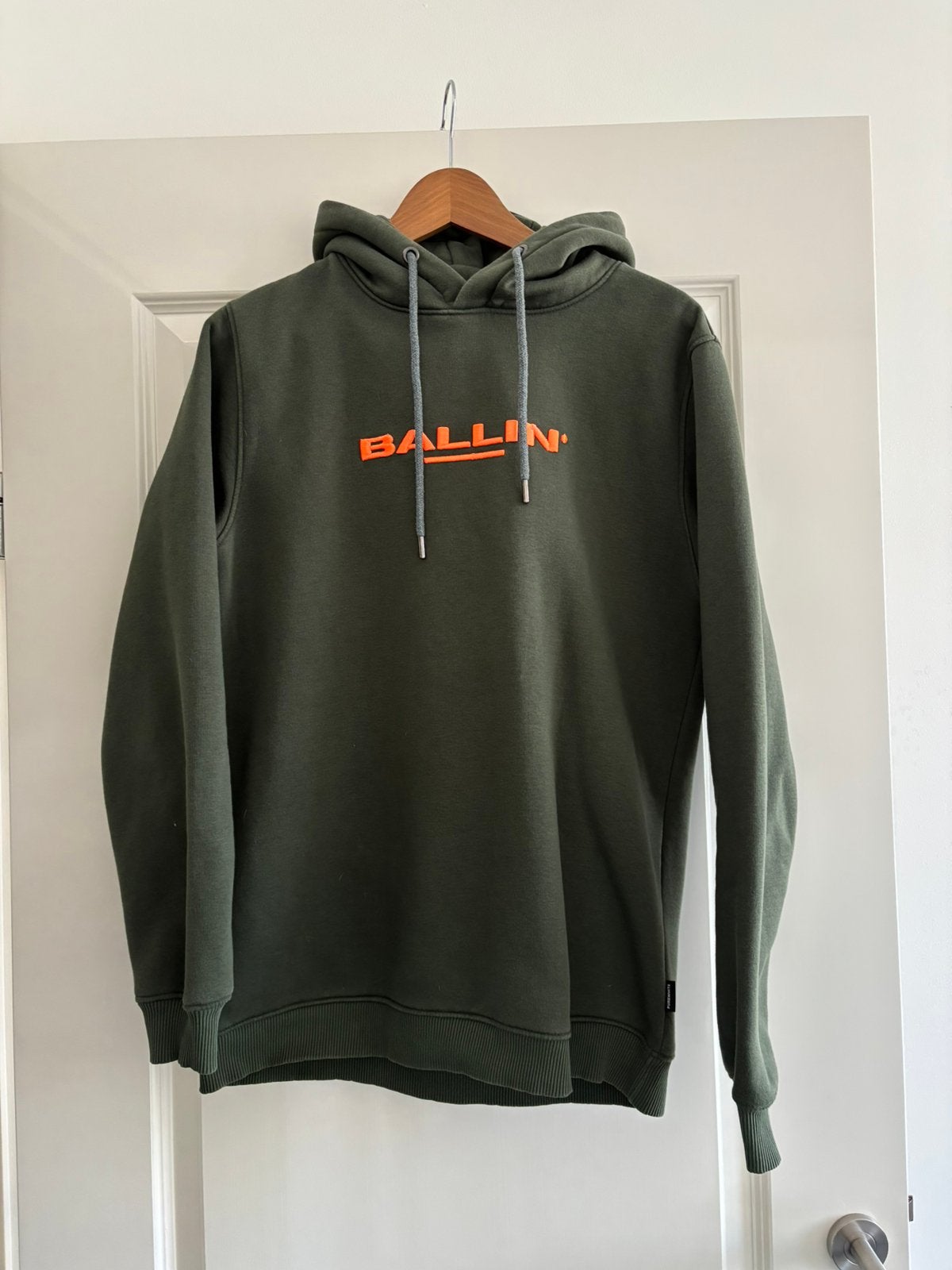 Hoodie Ballin purewhite maat L heren., Kleding | Heren, Ophalen of Verzenden, Zo goed als nieuw, Maat 52/54 (L), Groen