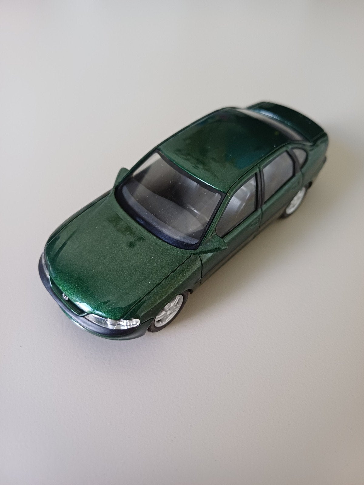 Schuco Opel Vectra, Hobby en Vrije tijd, Verzenden, Auto, Schuco