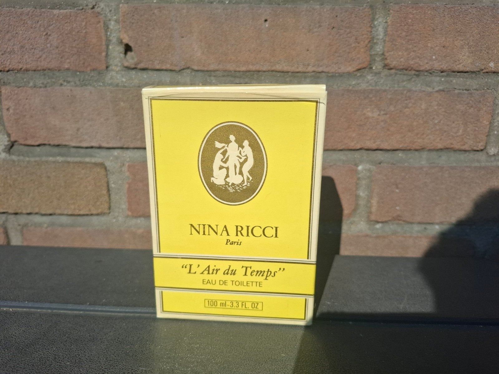 Nina ricci paris l air du temps eau de toilette 100ml, Ophalen of Verzenden, Zo goed als nieuw