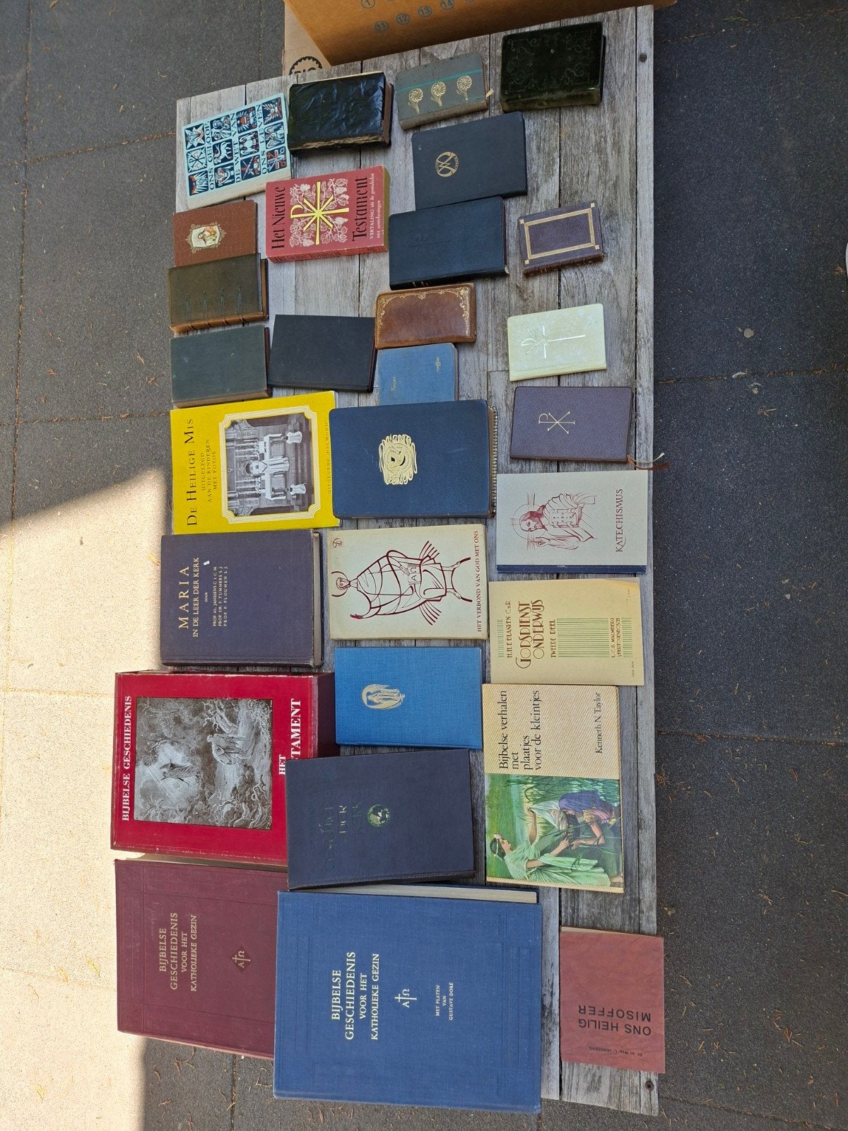 95 boeken - bijbels - psalm en meer., Ophalen