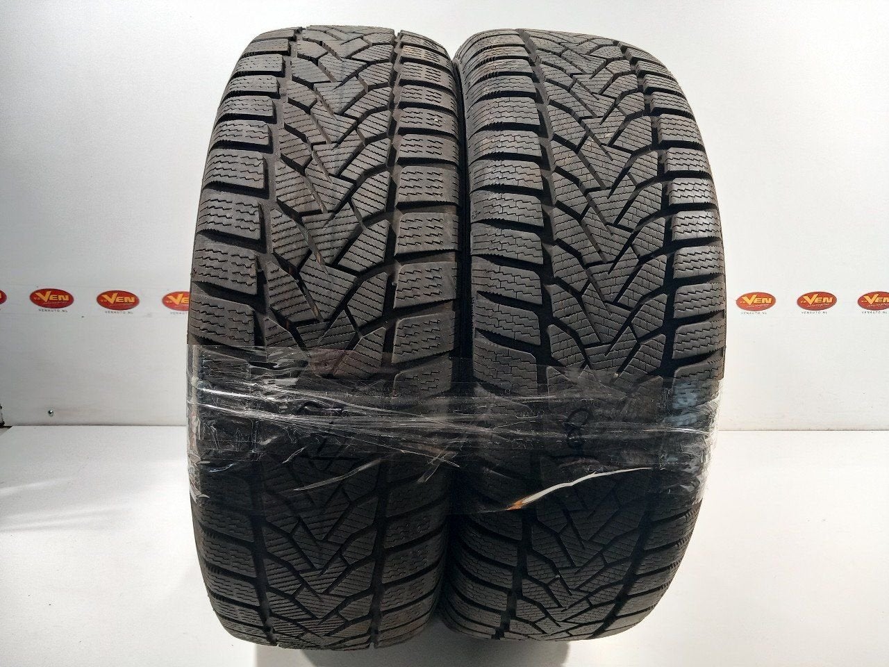 Bandenset 2 stuks Winter 205 55 R16, Onderdelen@venauto.nl, Van der Ven Autorecycling B.V., Gebruikt, Ettenseweg 76, 4706 PB Roosendaal, The Netherlands