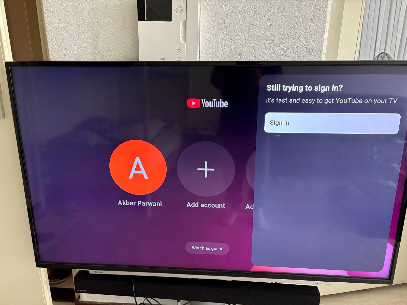 Toshiba Smart TV - 100 cm of meer - Zo goed als nieuw, 50 Hz, Ophalen of Verzenden, Zo goed als nieuw, 100 cm of meer