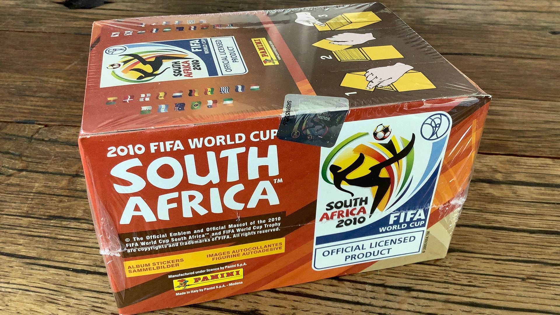 2010 Panini World Cup 2010 - 100 box -  mint, Verzamelen, Ophalen of Verzenden, Zo goed als nieuw, Buitenlandse clubs, Poster, Plaatje of Sticker