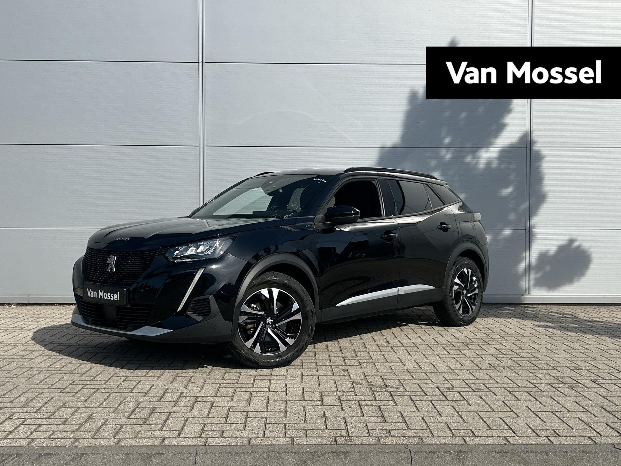 Peugeot e-2008 EV Allure 50 kWh | Stoelverwarming | Cruise C, 12 maanden, 136 pk, Gebruikt, Zwart