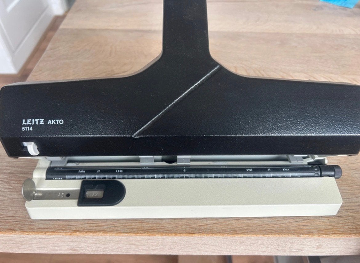 Leitz 4 gaats perforator, Diversen, Bureau-accessoires, Ophalen, Gebruikt