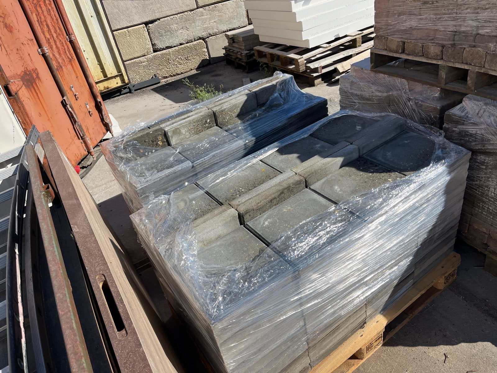 Stoeptegels 224 - Gebruikte betontegels voor terras/pad, Tuin en Terras, Ophalen, Gebruikt, 10 m² of meer, Beton
