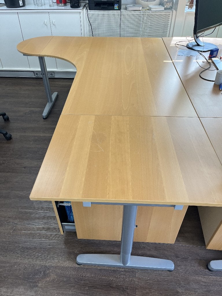 IKEA Galant groot hoek bureau met bijpassen kastje, Ophalen, Gebruikt, Hout, In hoogte verstelbaar