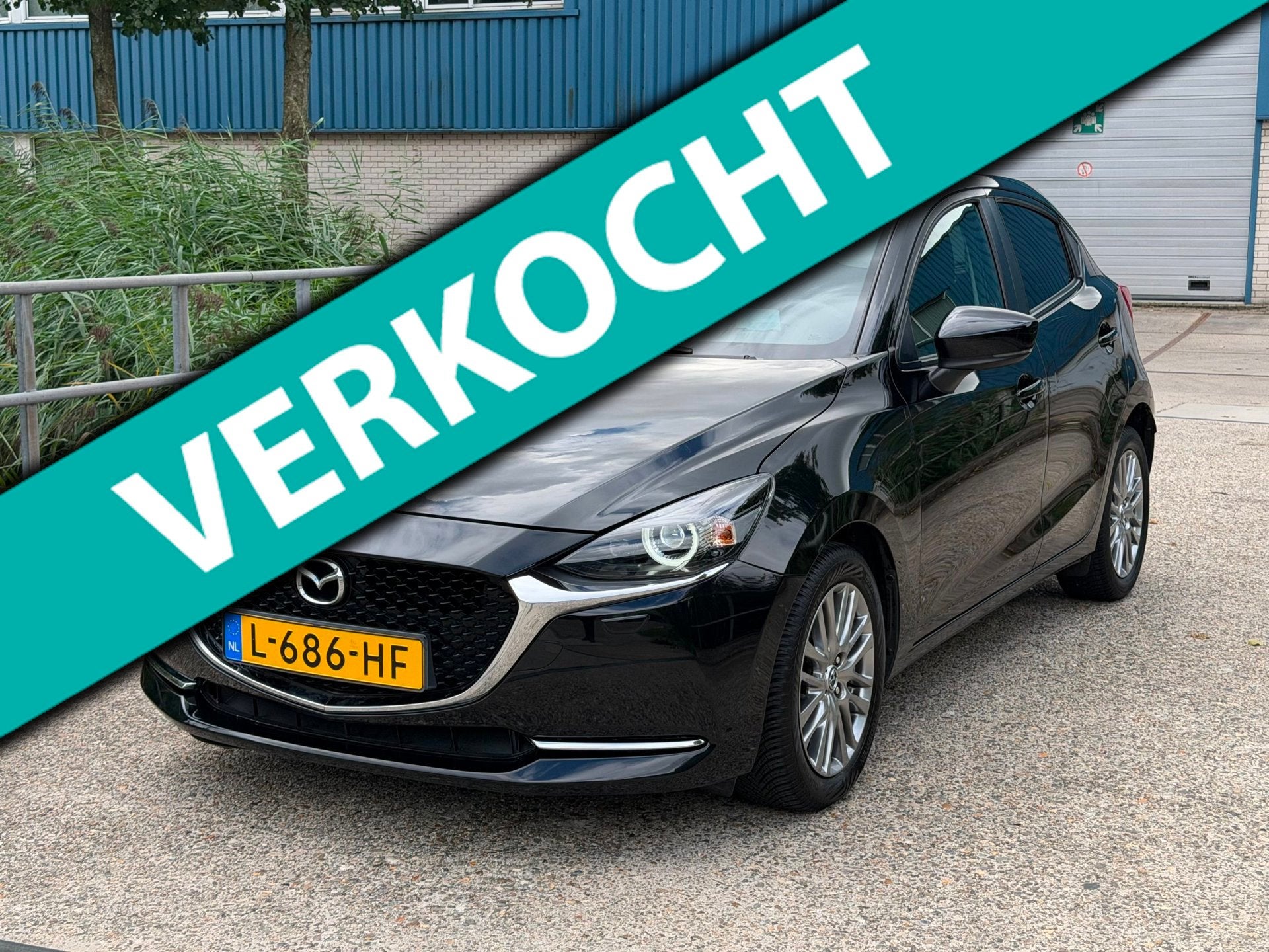 Mazda 2 1.5 Skyactiv-G Luxury Facelift! Navi! Camera! LED! A, Voorwielaandrijving, Dealer onderhouden, Euro 6, 4 cilinders