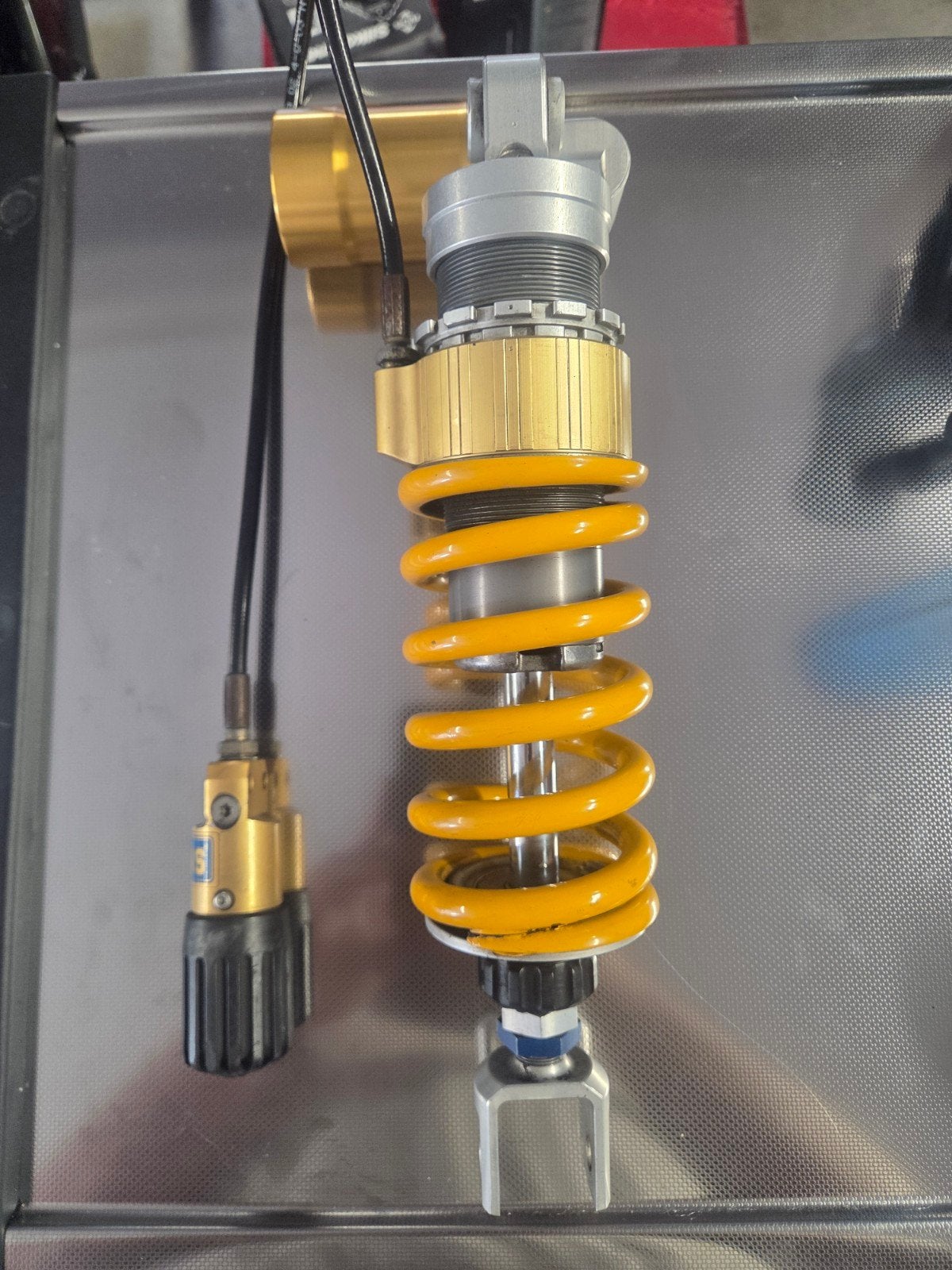 Öhlins achterschokbreker Suzuki GSXR 1000 K4 K5 K6

GSXR 100, Ophalen of Verzenden
