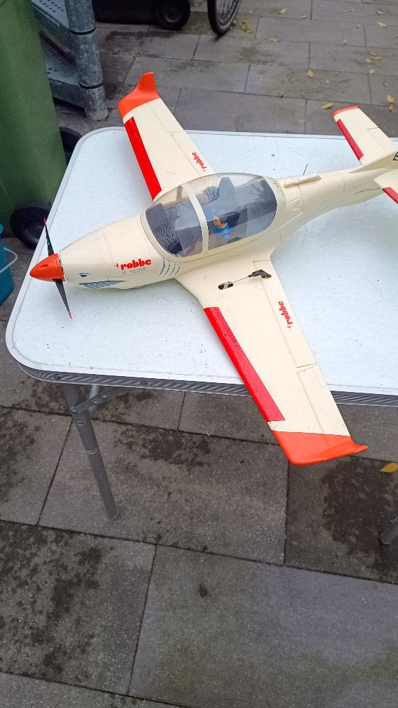 Robe speet kistje, Hobby en Vrije tijd, Modelbouw | Radiografisch | Vliegtuigen, Ophalen, Gebruikt, Elektro, RTF (Ready to Fly)