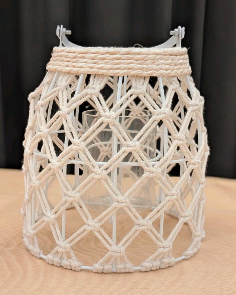 Mooi macramé windlicht!, Overige materialen, Wit, Ophalen of Verzenden, Zo goed als nieuw