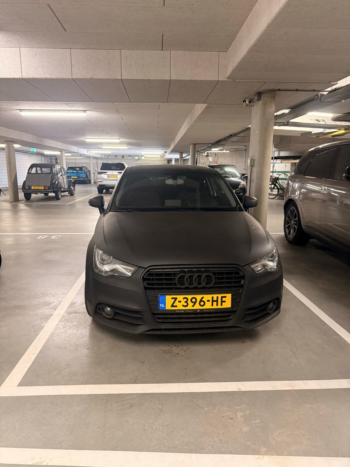 Audi A1 1.4 Tfsi 90KW S-tronic 2011 Grijs, Auto's, Audi, A1, 4 cilinders, 4 stoelen, 1200 kg