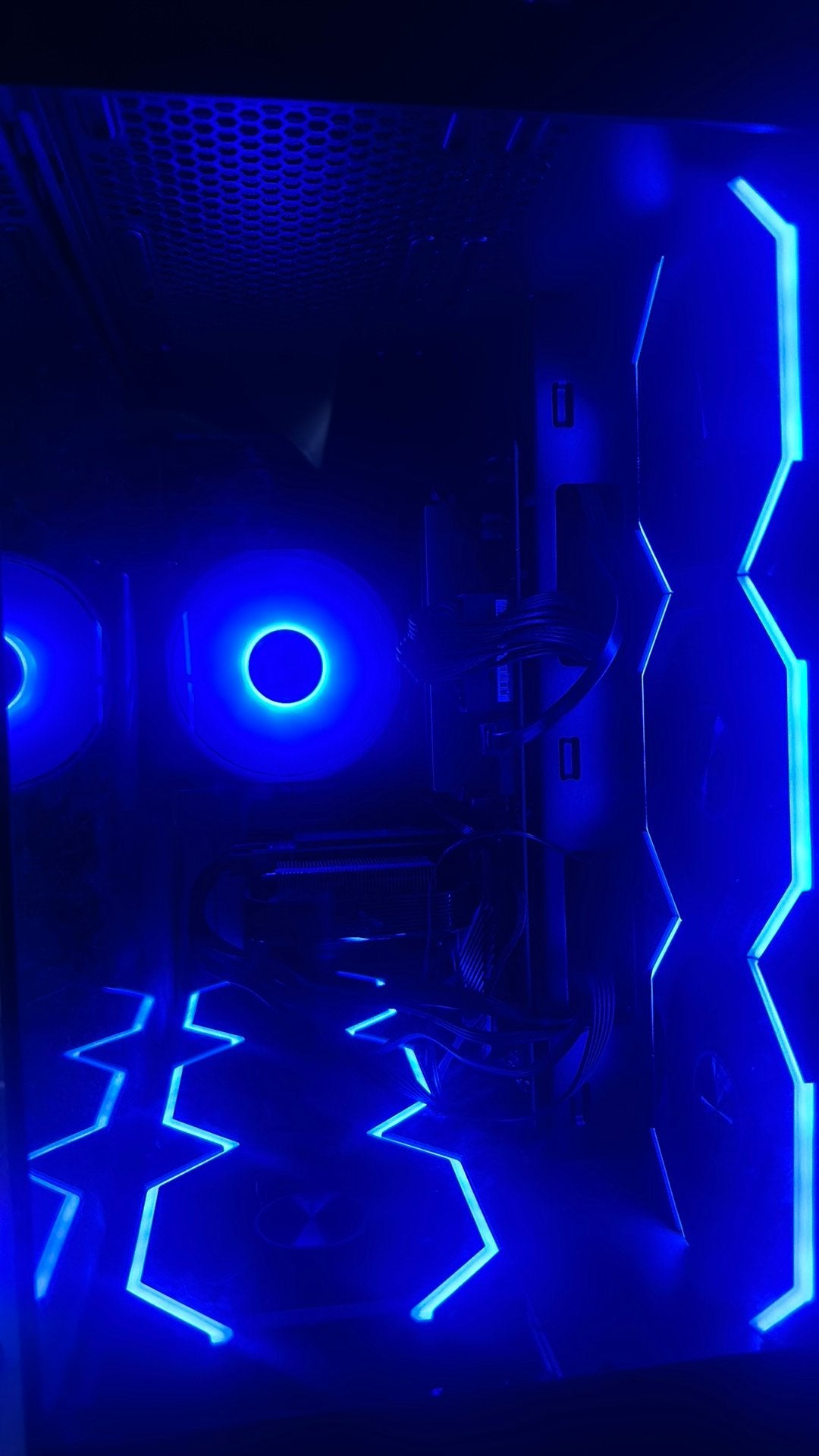 Gaming PC - RTX 3060 TI, Ophalen, Zo goed als nieuw, Gaming, SSD