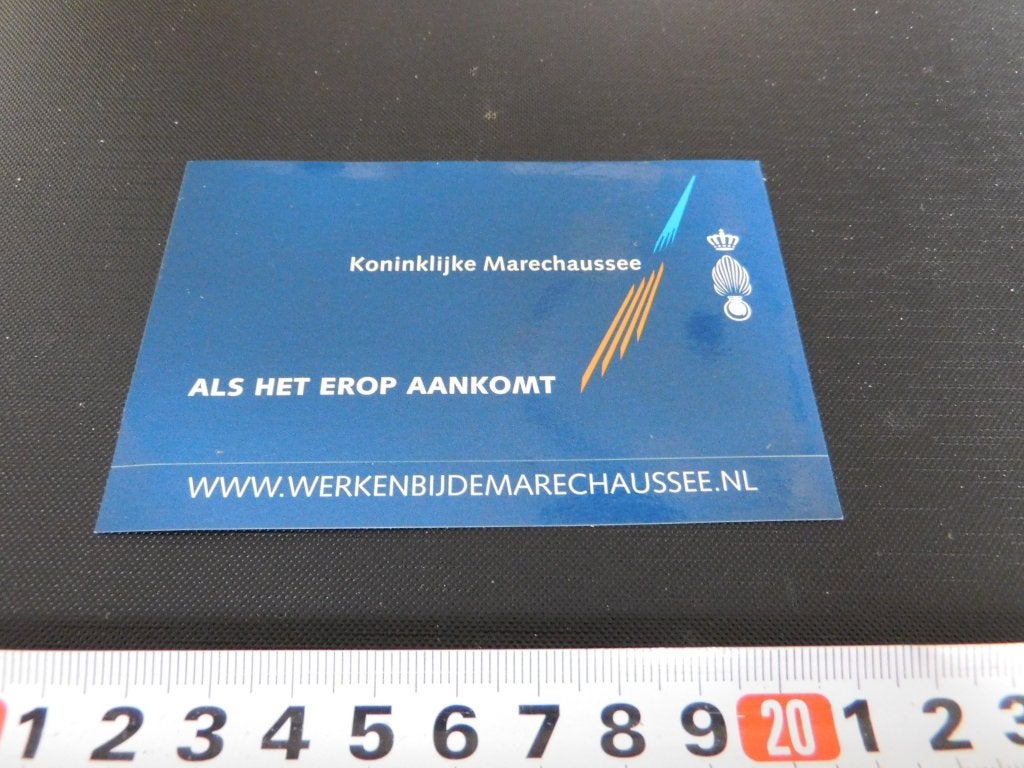 sticker Politie KMAR Leger Marechaussee als het erop aankomt, Ophalen, Zo goed als nieuw