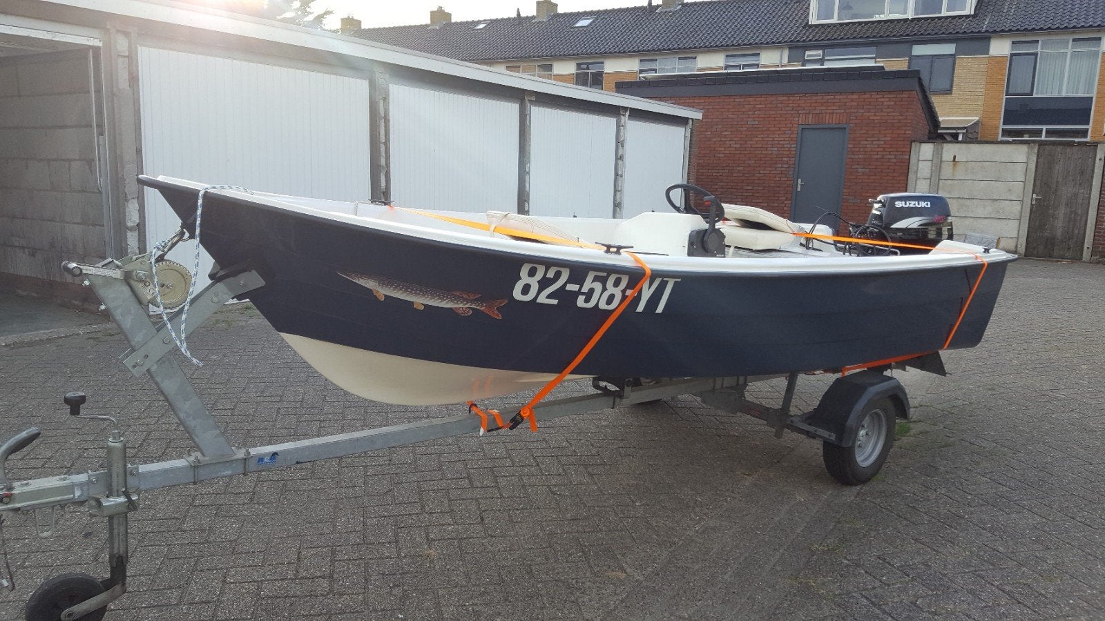 Boot 4.20 met 15pk suzuki fourstroke Elektrische besturing, Watersport en Boten, Vis- en Consoleboten, Ophalen of Verzenden, Benzine