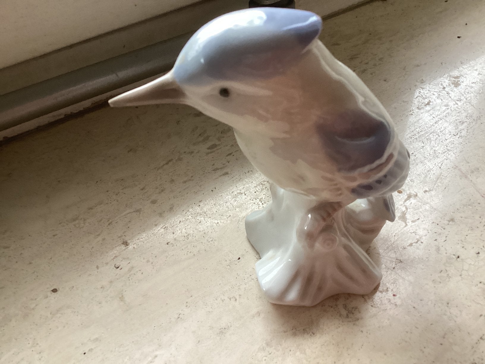 Ijsvogel // bone china porselein // hoog 12 cm, Antiek en Kunst, Ophalen of Verzenden