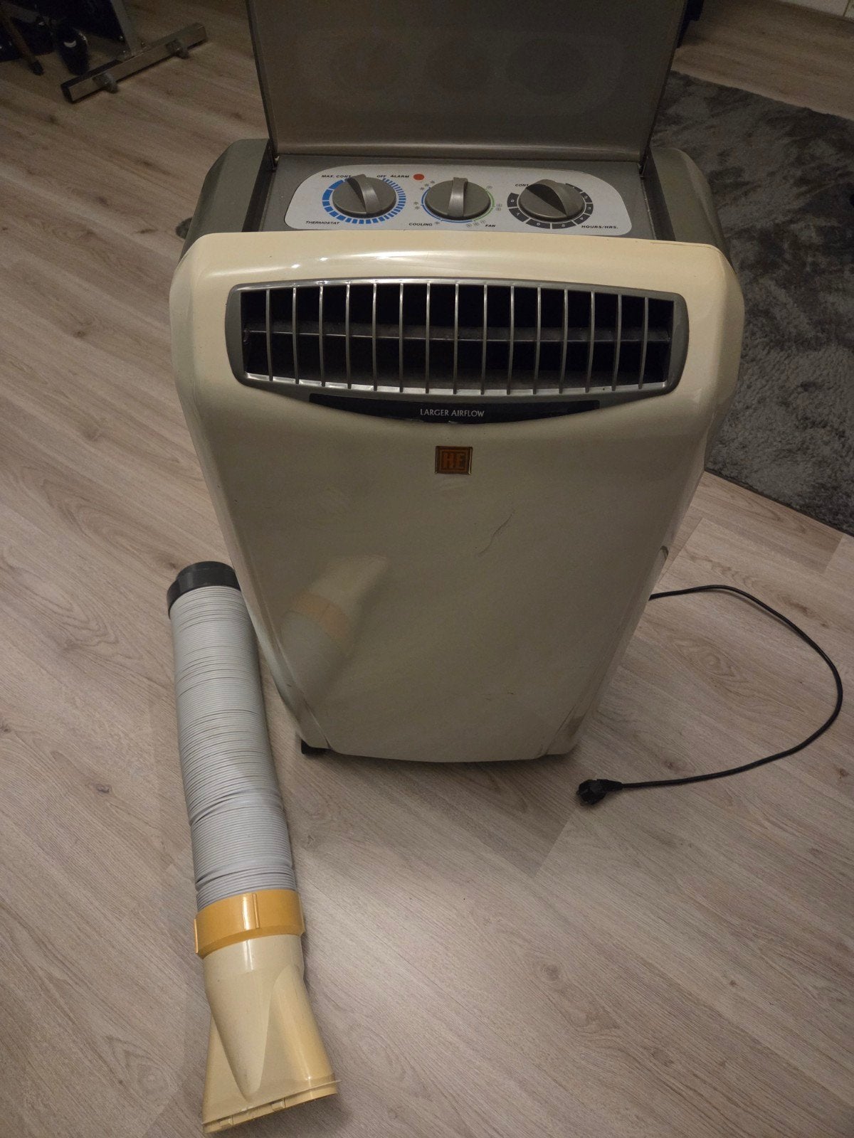 Mobiele airco HE FREEZZ9500 - Koelen en ontvochtigen, Witgoed en Apparatuur, Airco's, Ophalen, Gebruikt, Minder dan 60 m³, Timer