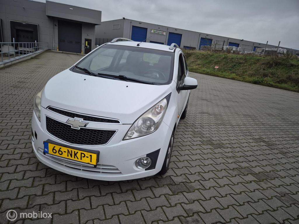 Chevrolet Spark 1.0 16V LS Bi-Fuel bj 2010, Auto's, Euro 5, 15 km/l, 4 cilinders, Wit