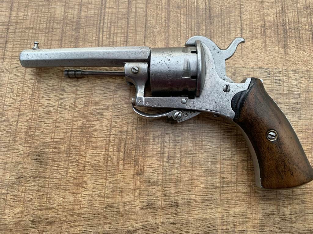 Antieke revolver 'The Guardian' - Luikse fabricage 7 mm, Ophalen of Verzenden, Overige soorten, Overige gebieden, Overige typen