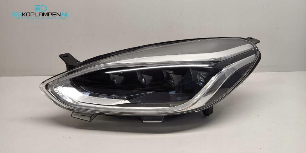 Ford Fiesta MK8 Full Led koplamp links