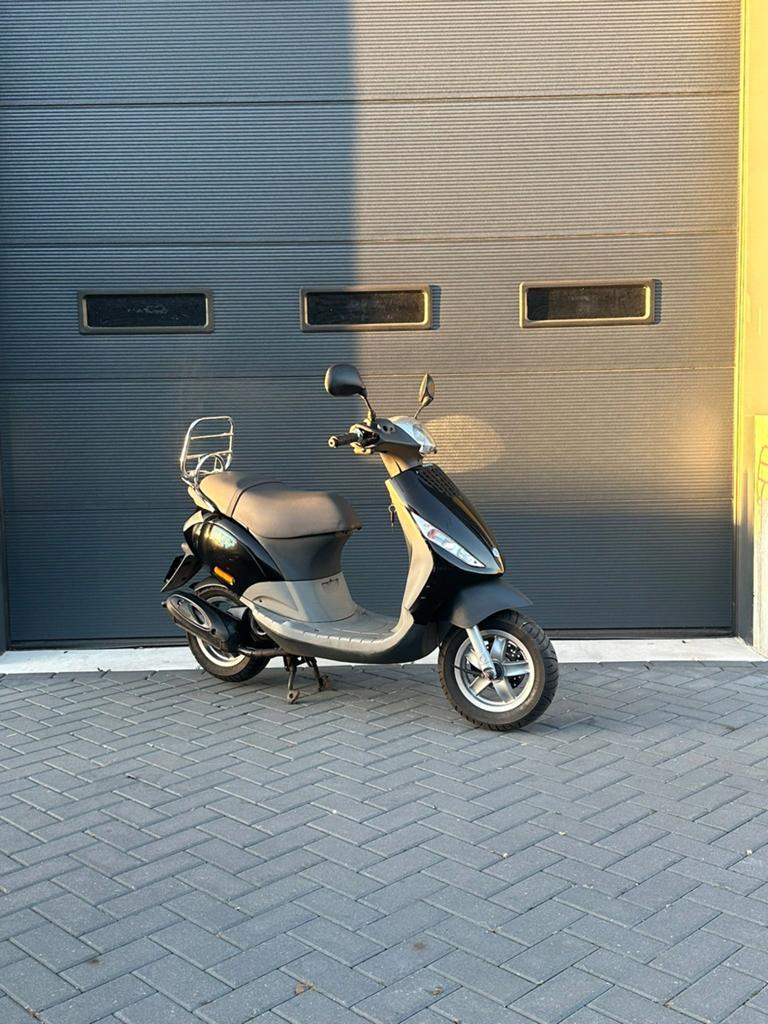 Piaggio zip 2takt origineel duits zeer net, Ophalen, Tweetakt, Zip, Zo goed als nieuw
