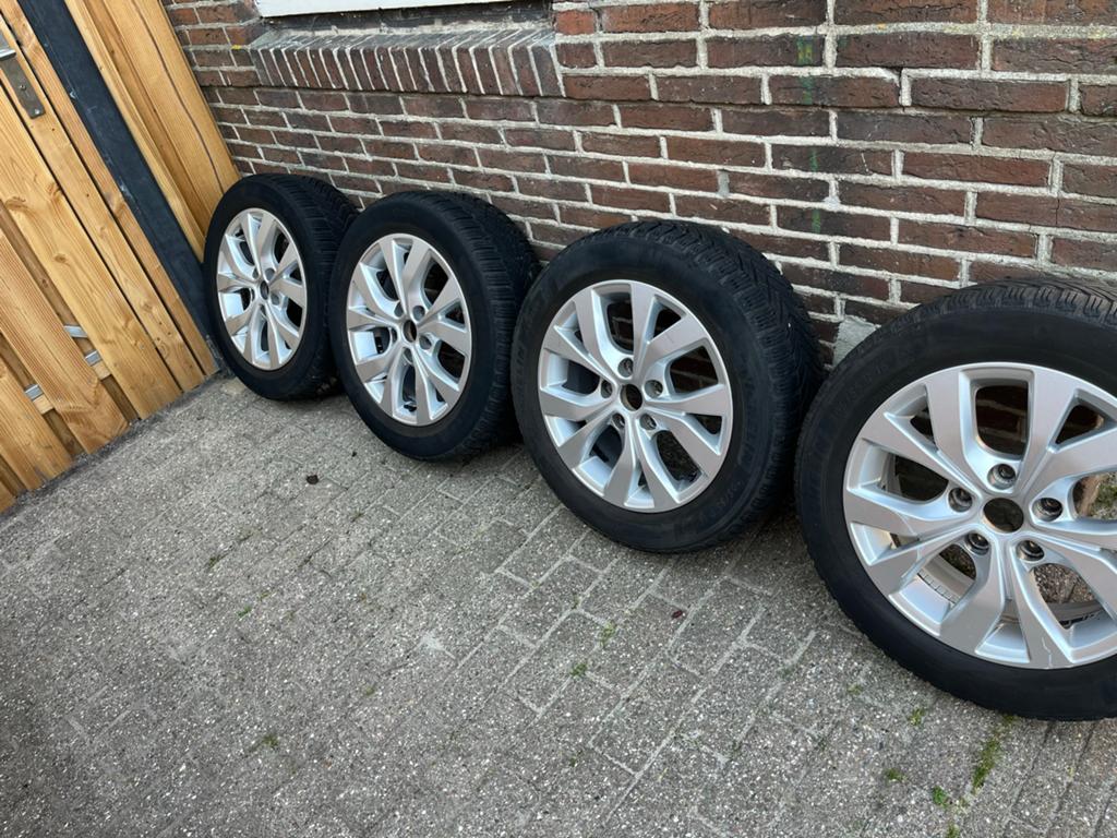 Velgen + Michelin Alpin 6 winterbanden Renault Megane, Auto-onderdelen, Ophalen, Gebruikt, 16 inch, Banden en Velgen