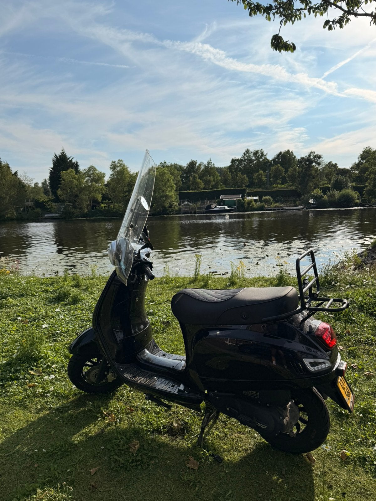 RSO Sense 50cc - Inclusief 2 helmen, Ophalen of Verzenden, Zo goed als nieuw, Benzine, Overige merken