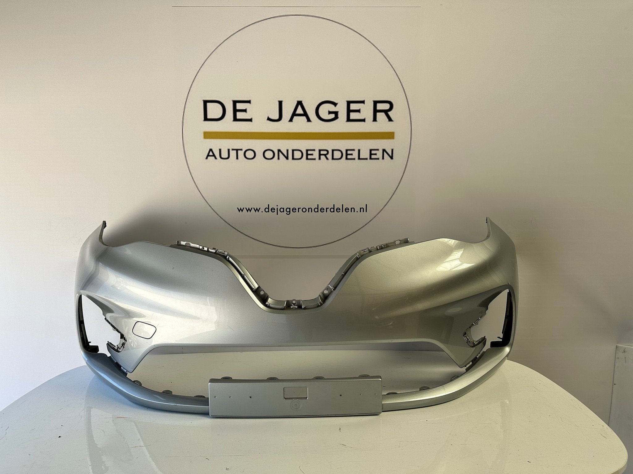 RENAULT ZO ZOE FACELIFT VOORBUMPER BUMPER 620223129R, Renault Group, Gebruikt, Contact.group@renault.com, Ophalen of Verzenden