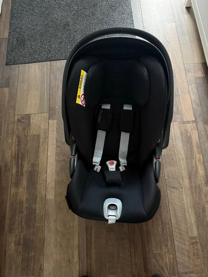 Cybex Cloud T Plus Autostoeltje, Autogordel of Isofix, Verstelbare rugleuning, Zo goed als nieuw, 0 t/m 13 kg