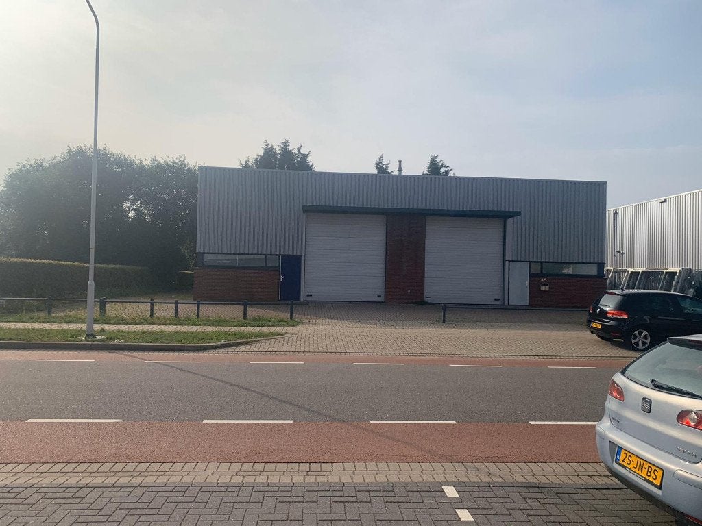 22 mtr. poedergecoat grijs hekwerk 65 cm hoog, Tuin en Terras, Ophalen, Gebruikt, IJzer, Overige typen