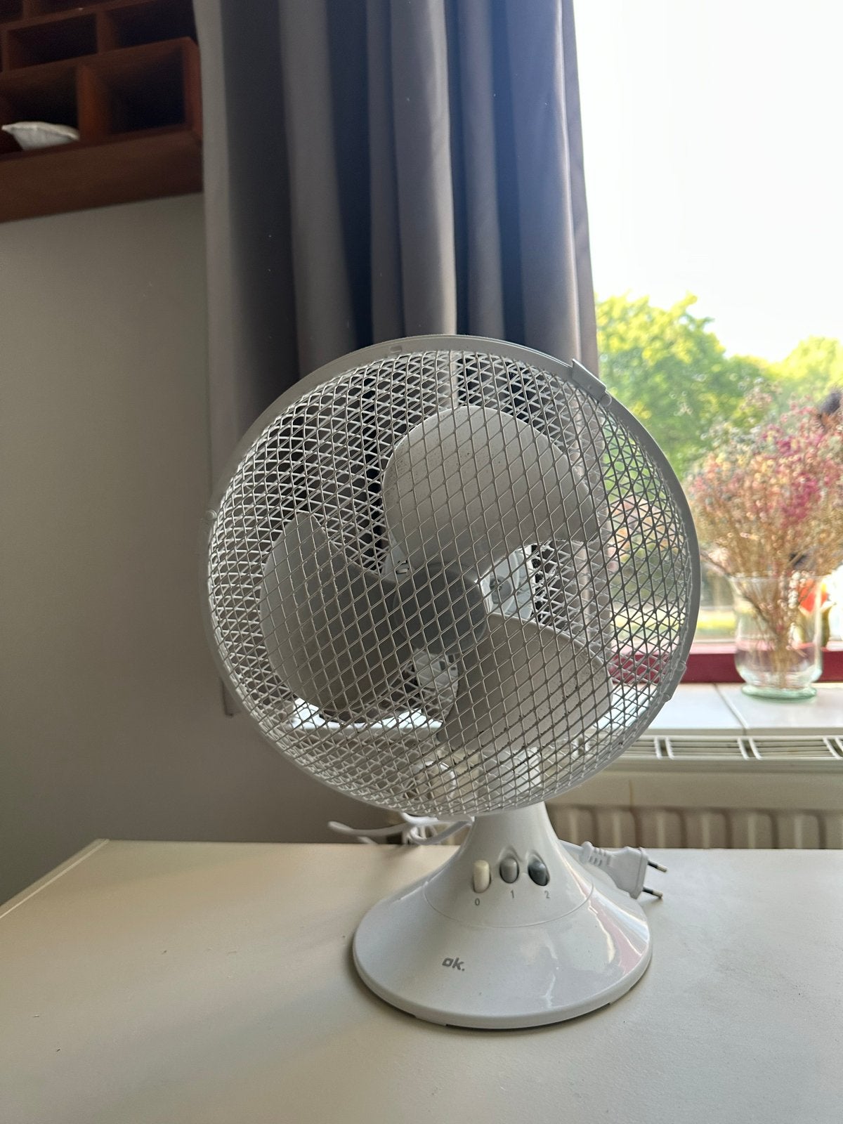 Compact nachtkastje met twee lades, Ophalen, Gebruikt, Minder dan 45 cm, Minder dan 55 cm