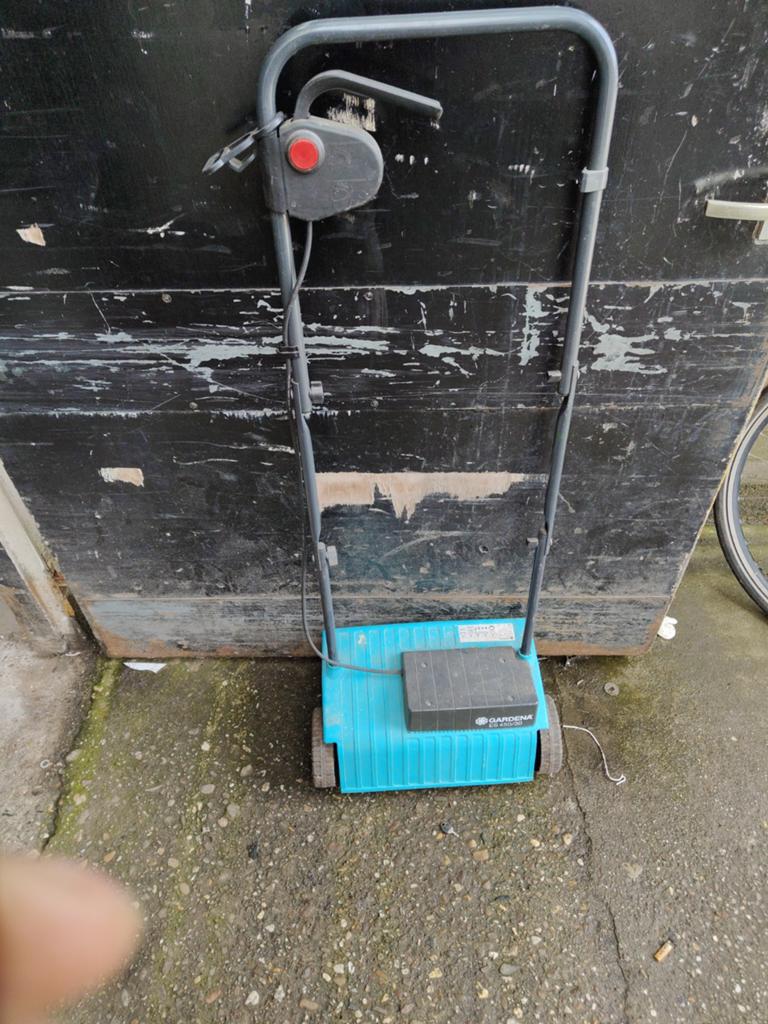 Gardena ES 450/30 elektrische verticuteermachine, Tuin en Terras, Verticuteermachines, Ophalen, Gebruikt, Elektrisch, Gardena