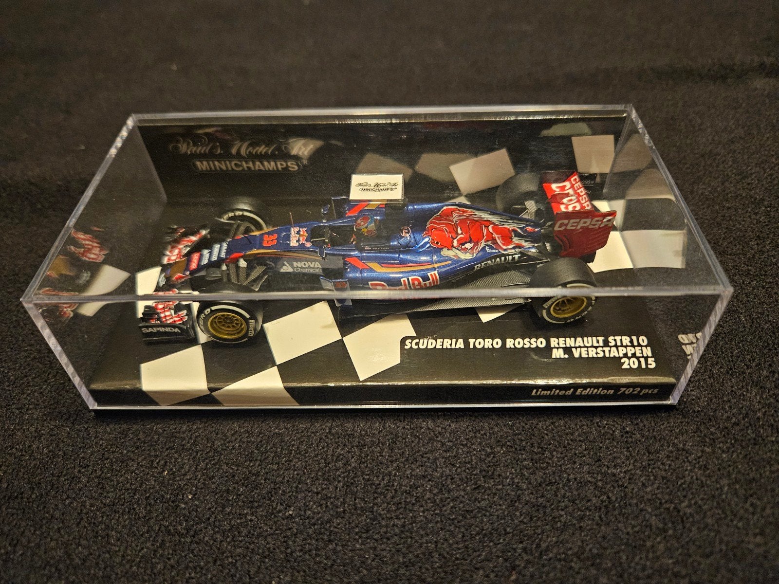 Max Verstappen 2015-25 Minichamps Spark Red Bull Toro Rosso, Ophalen of Verzenden, Zo goed als nieuw, Auto, Overige merken