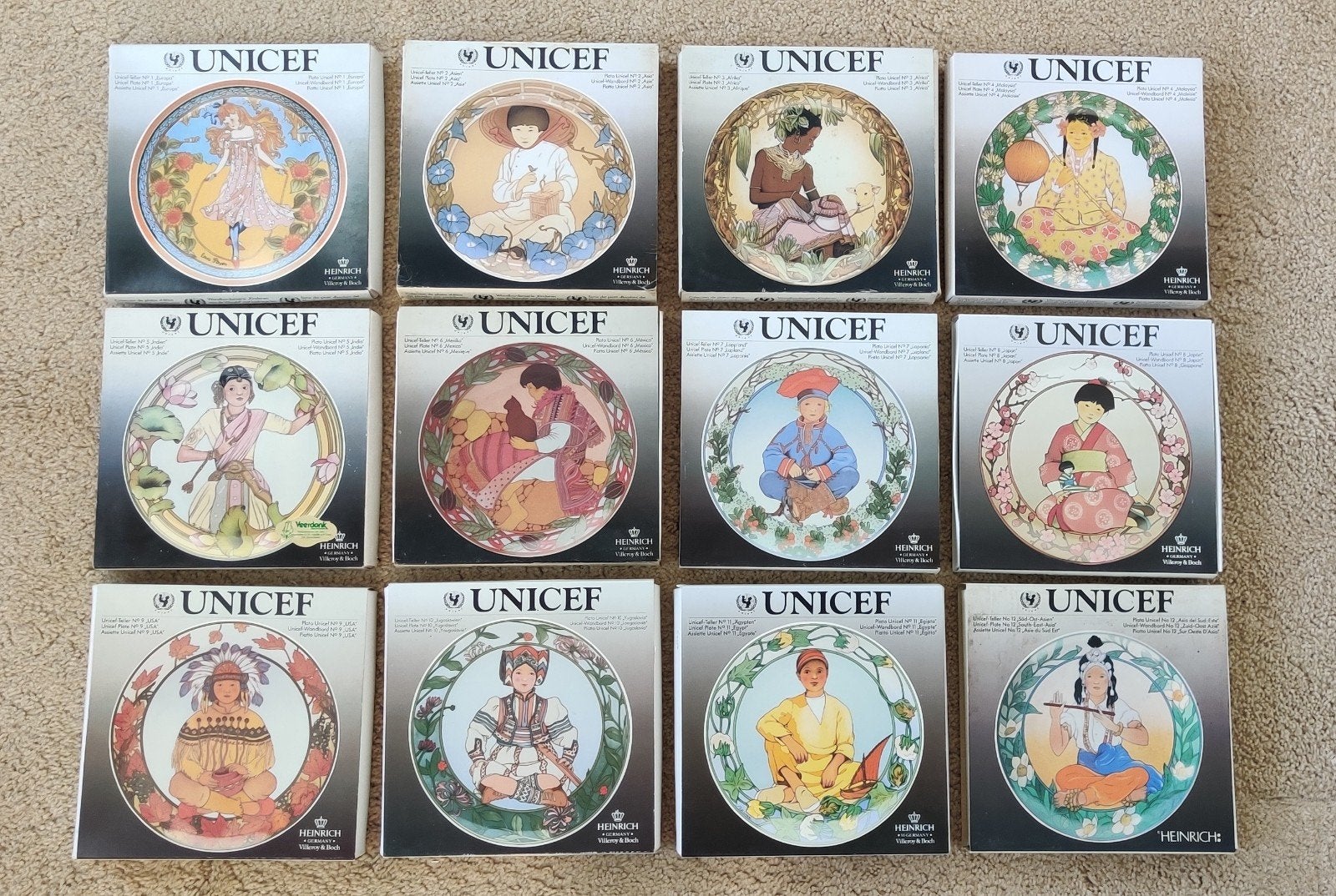 Complete set Unicef wandborden serie 'Kinderen van de wereld, Ophalen, Buitenland