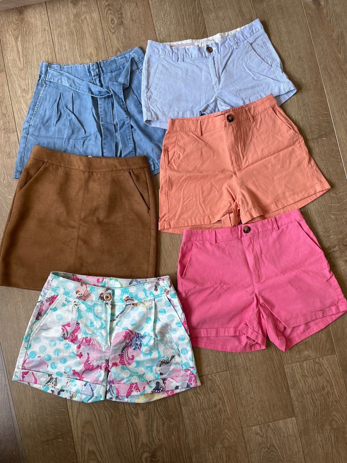 Vero Moda H&M Ydence pakket shorts en rokje maat XS als nieu, Kleding | Dames, Ophalen of Verzenden, Zo goed als nieuw, Maat 34 (XS) of kleiner