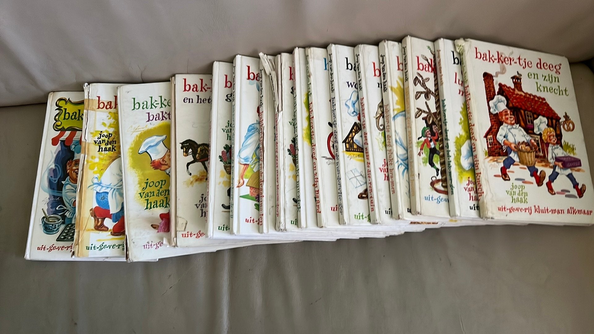 Bakkertje deeg, Boeken, Ophalen of Verzenden, Gelezen, Fictie algemeen