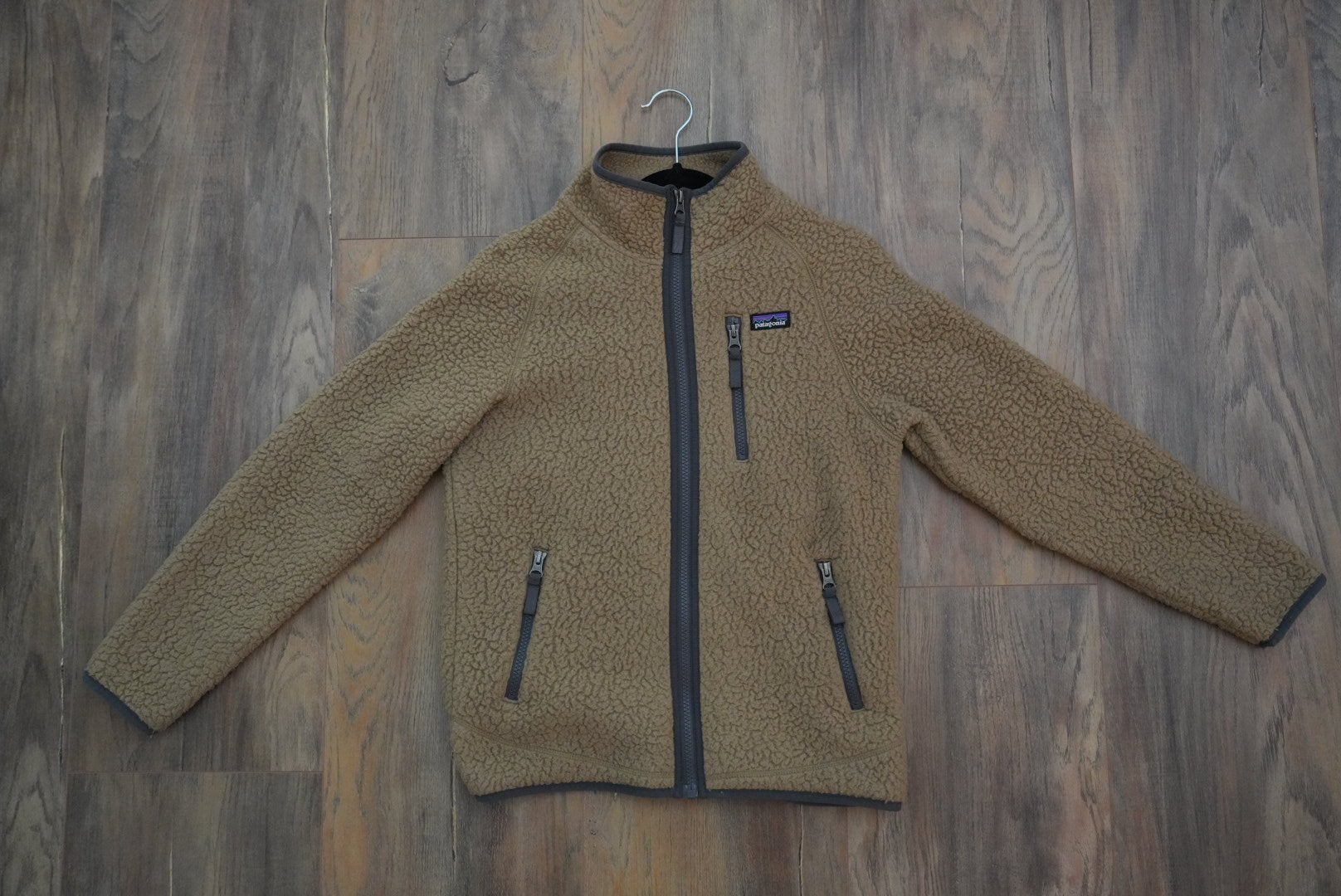 Patagonia kinderjas / teddy fleece maat L (12 jaar) – beige, Kleding | Heren, Ophalen of Verzenden, Zo goed als nieuw, Beige