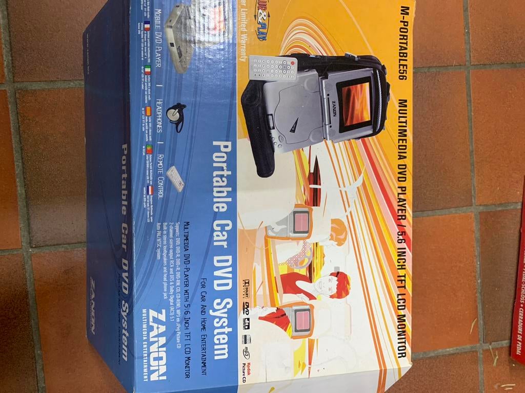 Zanon Draagbare Car DVD Speler met 5.6 inch TFT LCD Monitor, Draagbaar, Nieuw, Ophalen of Verzenden, Overige merken