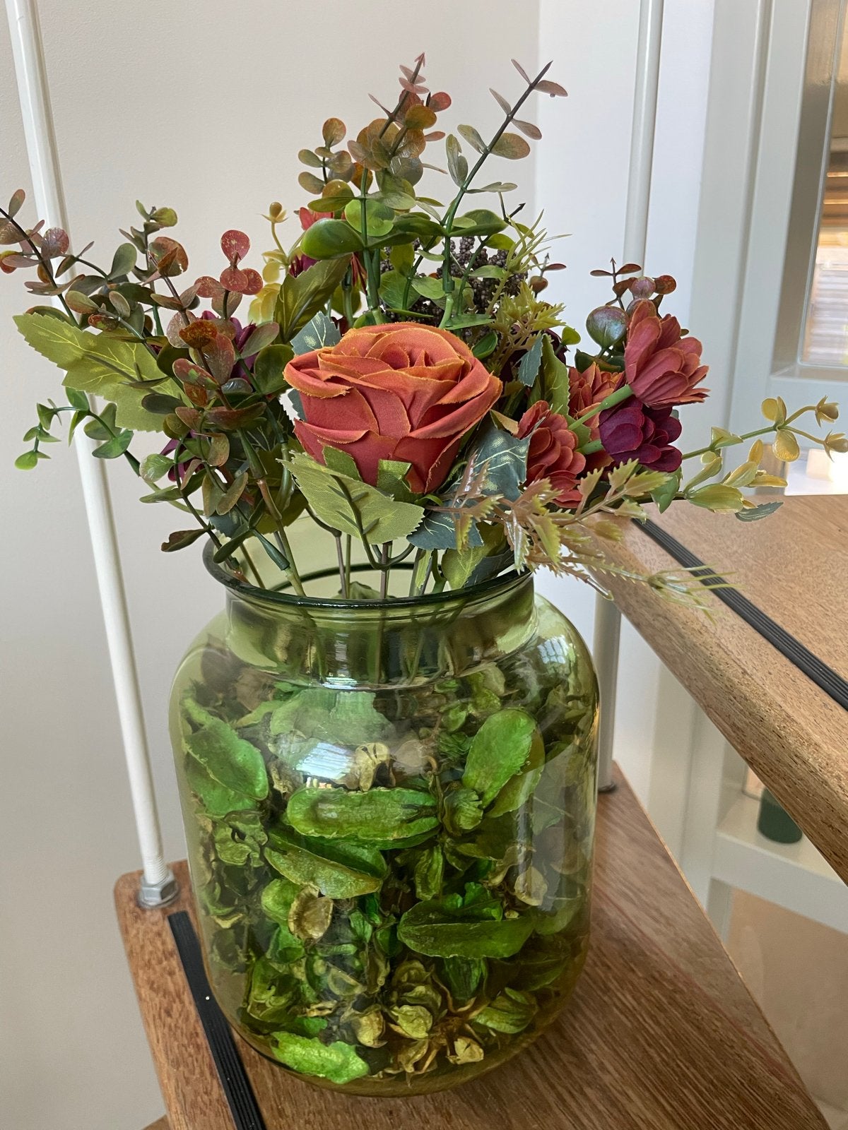Decoratieve vaas met kunstbloemen en potpourri, Ophalen, Inclusief decoratie, Groen, Glas