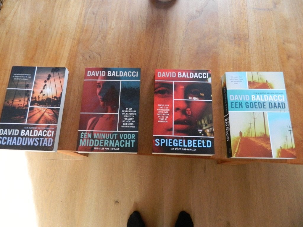 4x David Baldacci / (oa schaduwstad ) los 4,- // samen 11,50, Boeken, Ophalen of Verzenden, Zo goed als nieuw, David Baldacci