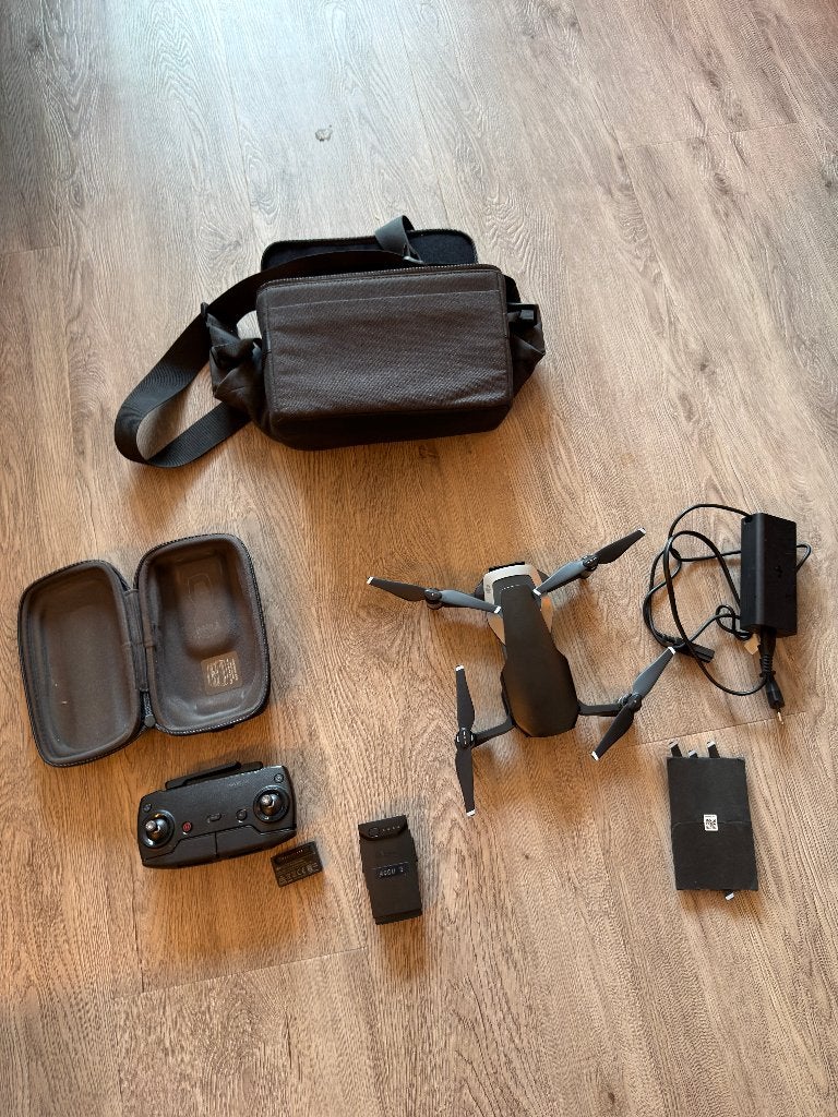 DJI Mavic Air drone compleet — 2 accu's, tas en lader, 250 tot 900 gram, Gebruikt, Return to Home, DJI