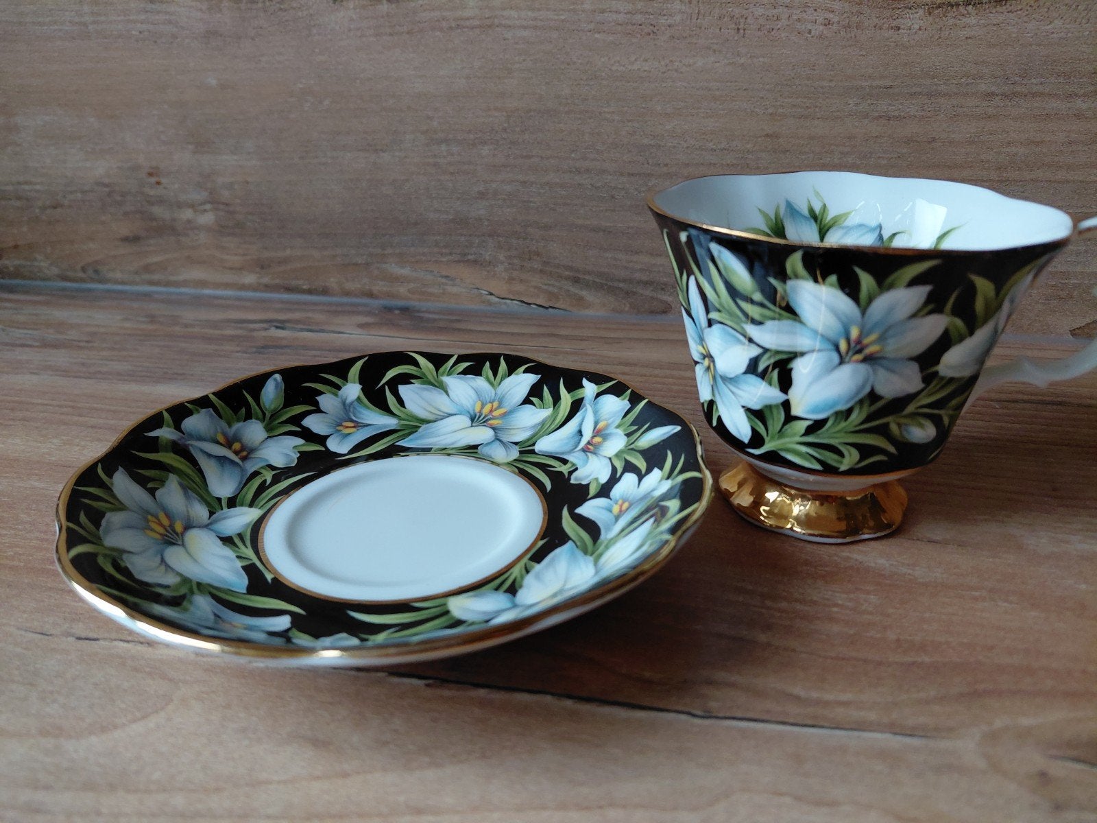 Royal Albert Provincial Flowers Madonna Lily kop en schotel, Ophalen of Verzenden