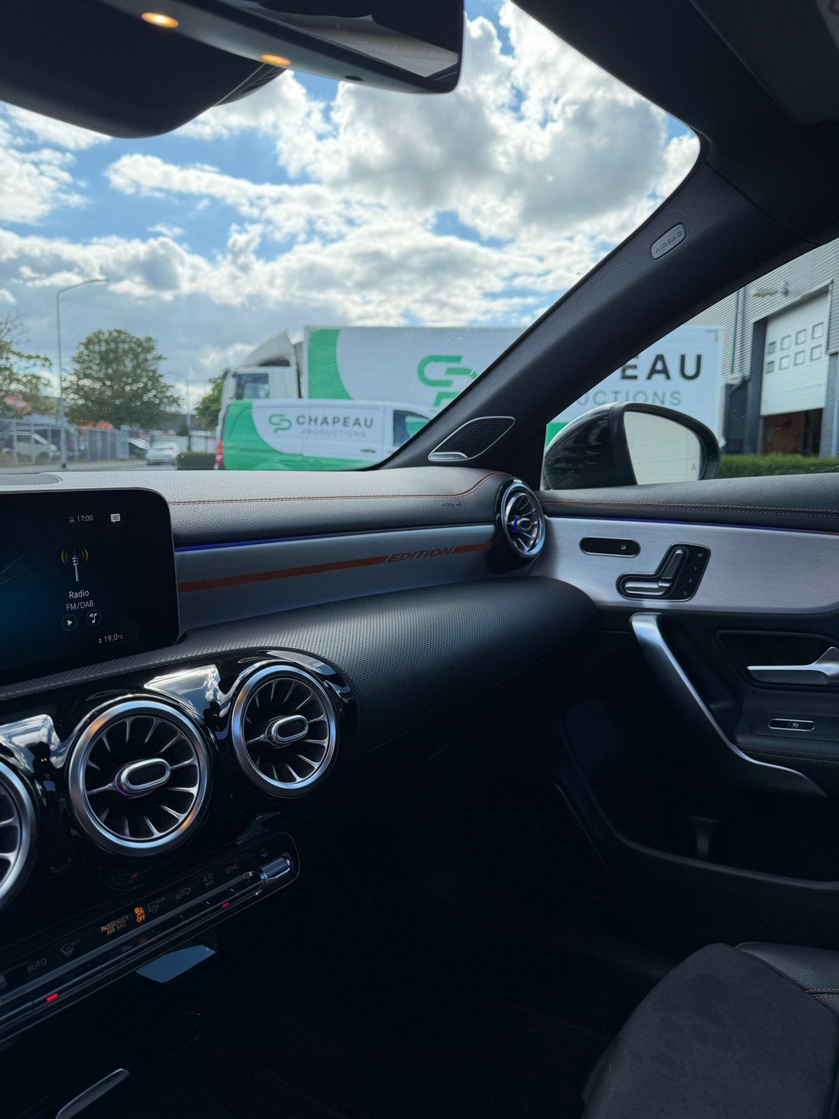 Mercedes-Benz CLA 200 163pk 7G-DCT 2019 Zwart, Auto's, CLA, 15 km/l, 4 cilinders, Origineel Nederlands