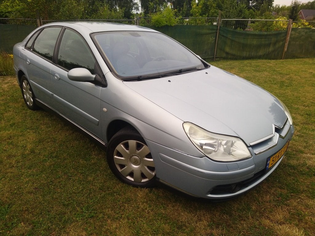 Citroën C5 2.0-16V VTR (bj 2005), 13 km/l, Gebruikt, 4 cilinders, Blauw