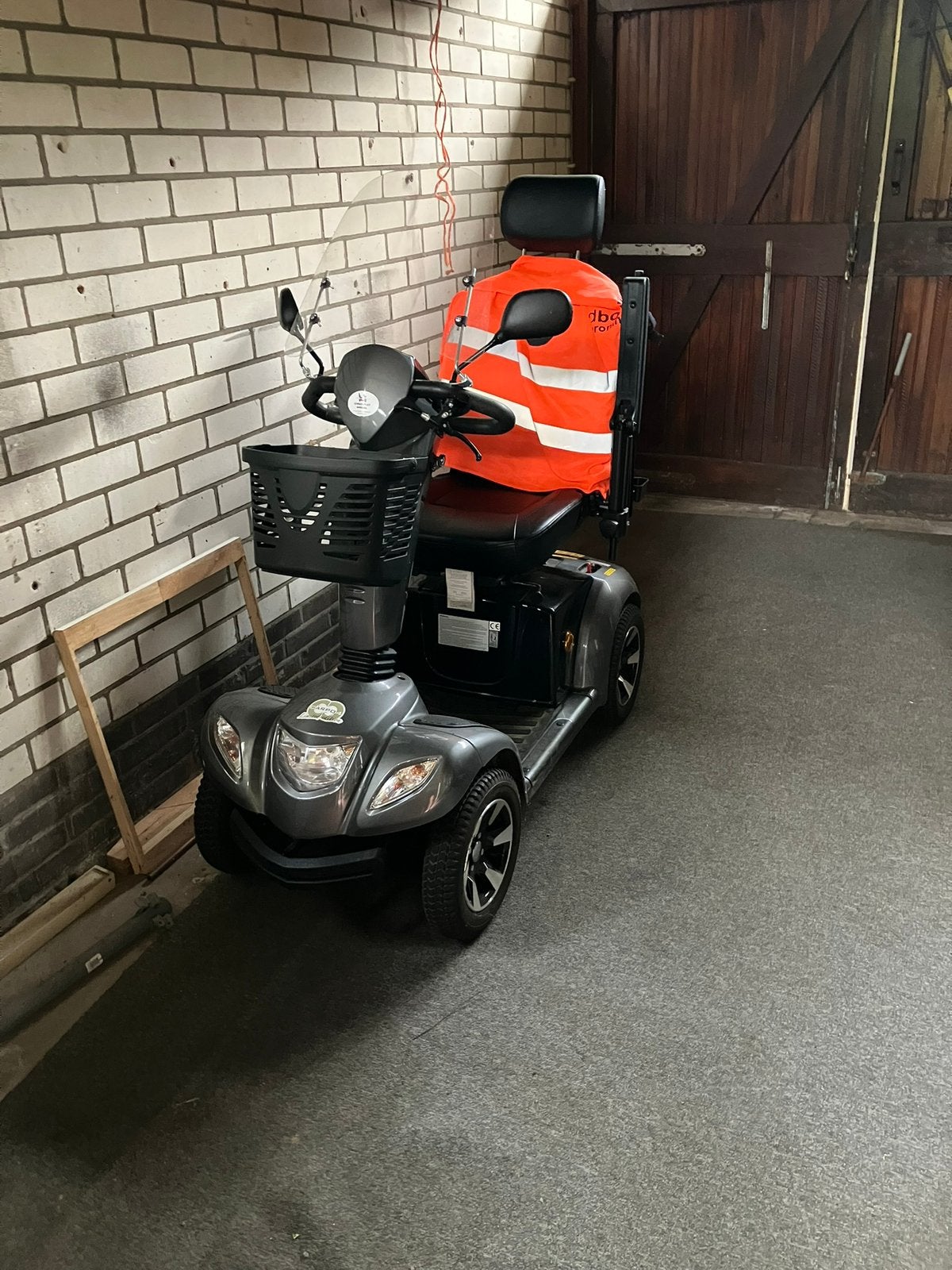 Luxe vermeieren Carpo4 limited edition scootmobiel, Ophalen, Zo goed als nieuw, 16 km/u of meer, 46 km of meer