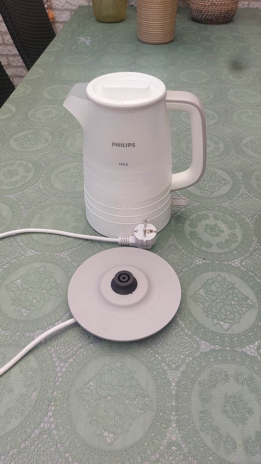 Philips Waterkoker - Wit, 1 tot 2 liter, Ophalen, Gebruikt, Draadloos
