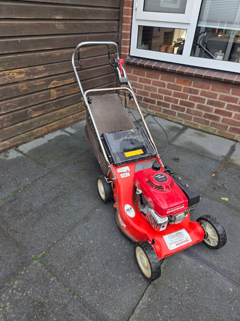 Honda grasmaaier - Start en loopt goed, Tuin en Terras, Grasmaaiers, Ophalen, Cirkelmaaier, Honda, Gebruikt