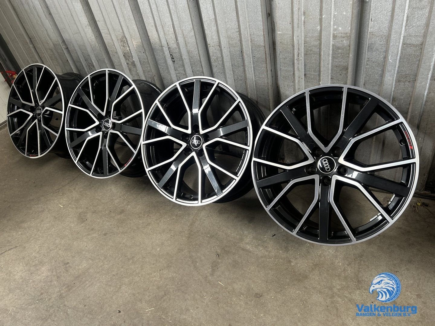 Originele Audi Q5 SQ5 80A Audi Sport 20 inch zwarte velgen 5, Auto-onderdelen, Banden en Velgen, Gebruikt, Velg(en), -, -