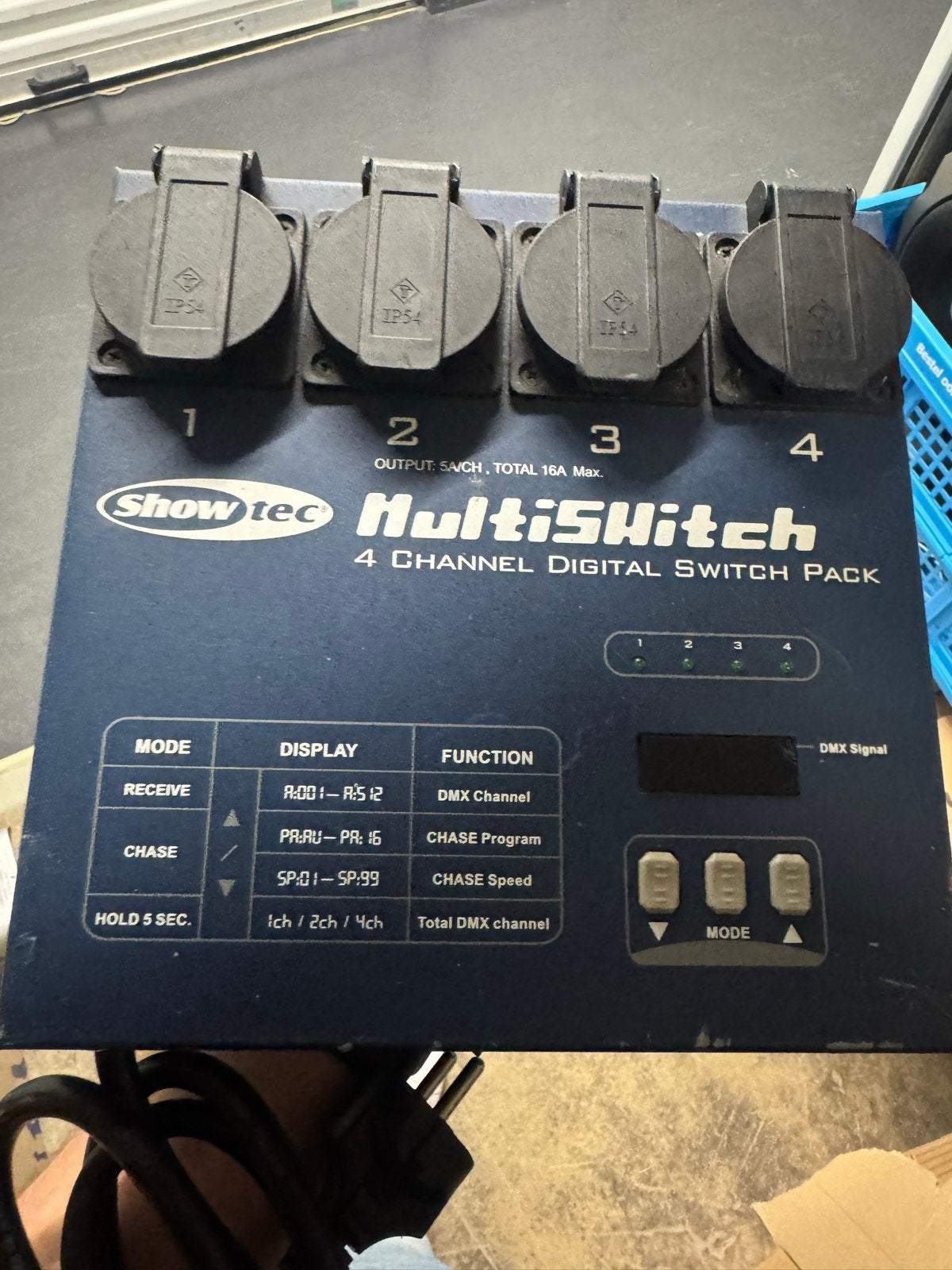 Showtec MultiSwitch 4-kanaals digitale schakelpack, Ophalen, Gebruikt